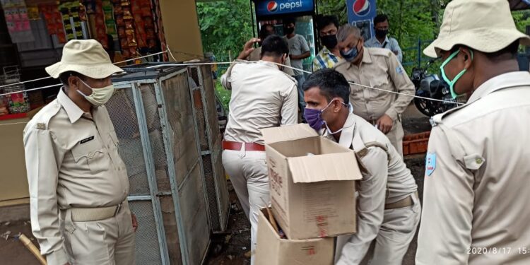 jamshedpur-administration-action-जमशेदपुर में जिला प्रशासन ने किया जबरदस्त एक्शन, बड़े पैमाने पर पान गुटका, नशीले पदार्थ जब्त, रोक के बावजूद बेचे जा रहे थे पुड़िया-video jamshedpur-administration-action-जमशेदपुर में जिला प्रशासन ने किया जबरदस्त एक्शन, बड़े पैमाने पर पान गुटका, नशीले पदार्थ जब्त, रोक के बावजूद बेचे जा रहे थे पुड़िया-video