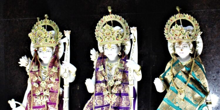 jamshedpur-mandir-अयोध्या में राममंदिर स्थापना पर जमशेदपुर में होगा भव्य पूजन, घोड़ाबांधा के श्री साईनाथ देवस्थानम में होंगे विशेष पूजन अनुष्ठान jamshedpur-mandir-अयोध्या में राममंदिर स्थापना पर जमशेदपुर में होगा भव्य पूजन, घोड़ाबांधा के श्री साईनाथ देवस्थानम में होंगे विशेष पूजन अनुष्ठान