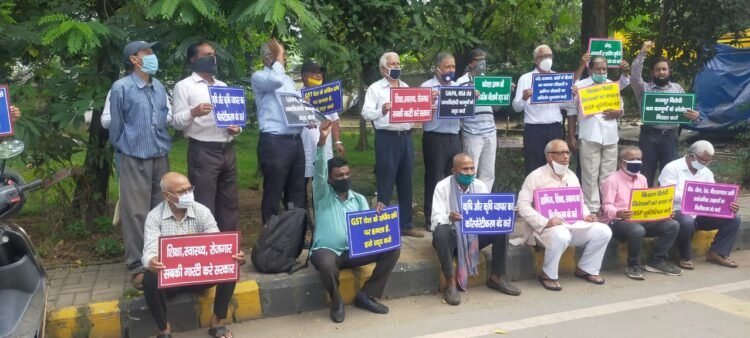 jamshedpur-bjm-जमशेदपुर भाजमो ने बांग्लादेश में हिंदुओं पर हो रहे अत्याचार के खिलाफ उठायी आवाज, प्रधानमंत्री को प्रेषित ज्ञापन जमशेदपुर डीसी को सौंपा, पीएम यथाशीघ्र करें हस्तक्षेप, हिंदुओं की सुरक्षा सुनिश्चित करें