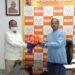 Seraikela : पूर्व मुख्यमंत्री रघुवर दास को भाजपा का राष्ट्रीय उपाध्यक्ष बनाये जाने पर बधाइयों का तांता, पूर्व विधायक साधुचरण महतो व आदित्यपुर के डिप्टी मेयर अमित सिंह समेत सरायकेला-खरसावां के पार्टी कार्यकर्ताओं ने मिल कर दी बधाई