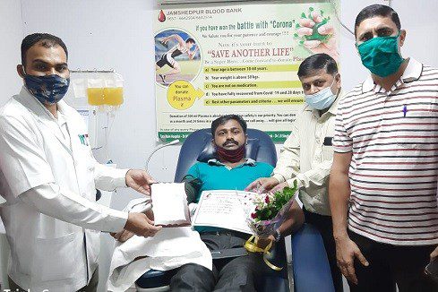 Jamshedpur-Red-Cross-society : टाटा पिग्मेंट्स के सहयोग से आयोजित रेड क्रॉस सोसाइटी के नेत्र शिविर में 20 नेत्र रोगियों को सफल ऑपरेशन के बाद दी गयी विदाई, रक्तदान शिविर में 95 यूनिट रक्त संग्रह Jamshedpur-Red-Cross-society : टाटा पिग्मेंट्स के सहयोग से आयोजित रेड क्रॉस सोसाइटी के नेत्र शिविर में 20 नेत्र रोगियों को सफल ऑपरेशन के बाद दी गयी विदाई, रक्तदान शिविर में 95 यूनिट रक्त संग्रह