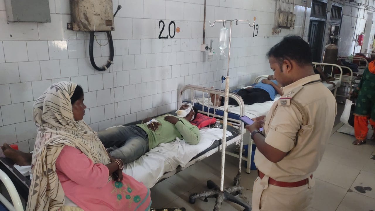 jamshedpur clash चोर समझ कर कपाली के युवक की तामोलिया में पिटाई