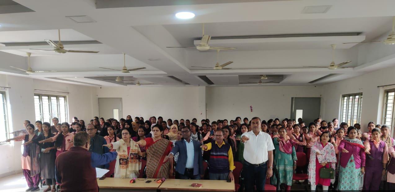 jamshedpur graduate college ग्रेजुएट कॉलेज में संविधान दिवस का आयोजन