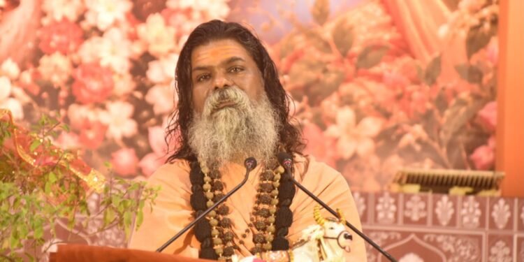 Jamshedpur Shri Gau Kripa Katha Mahotsav: “गौ माता परमात्मा का जीता-जागता स्वरूप”: संत ग्वाल श्री जी महाराज, श्री गो कृपा कथा महोत्सव के प्रथम दिन गौ-महिमा से गूंजा जमशेदपुर, गौ-पूजन के साथ हुआ भव्य शुभारंभ, श्रद्धा और भक्ति में डूबा शहर