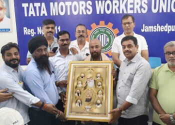 tata motors union : टाटा मोटर्स वर्कर्स यूनियन के ज्वाइंट सेक्रेटरी हुए सेवानिवृत्त, विदाई समारोह आयोजित