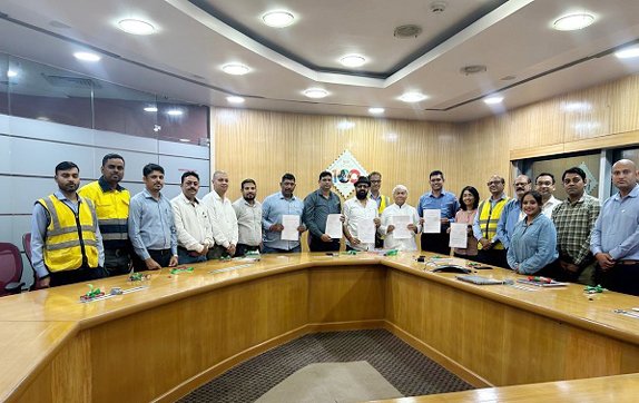 tata steel colours company bonus : टाटा स्टील कलर्स प्राइवेट लिमिटेड के कर्मचारियों को इस साल मिलेगा 18 फीसदी बोनस, कंपनी के क्षमता को बढ़ाने पर भी यूनियन के साथ हुई कई मुद्दों पर सहमति tata steel colours company bonus : टाटा स्टील कलर्स प्राइवेट लिमिटेड के कर्मचारियों को इस साल मिलेगा 18 फीसदी बोनस, कंपनी के क्षमता को बढ़ाने पर भी यूनियन के साथ हुई कई मुद्दों पर सहमति