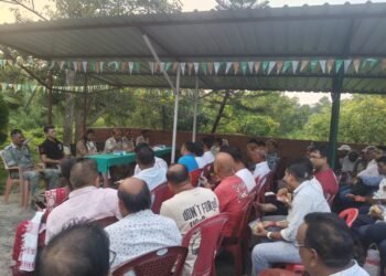 jamshedpur rural- कोवाली थाना परिसर में शांति समिति की हुई बैठक, पूजा कमेटियों ने रखीं समस्याएं और सुझाव