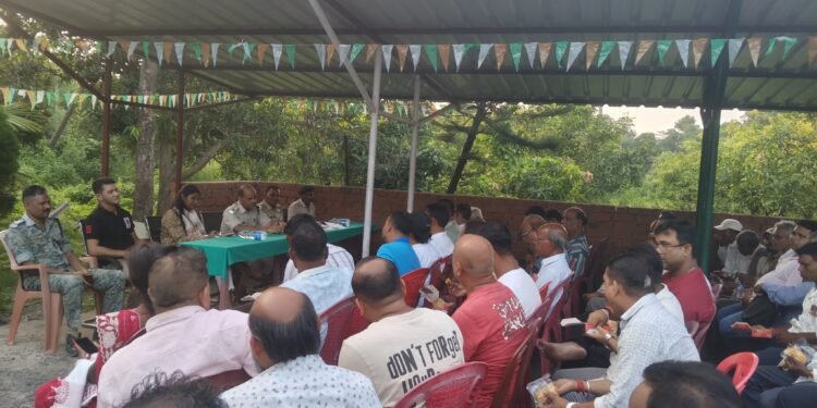 jamshedpur rural- कोवाली थाना परिसर में शांति समिति की हुई बैठक, पूजा कमेटियों ने रखीं समस्याएं और सुझाव jamshedpur rural- कोवाली थाना परिसर में शांति समिति की हुई बैठक, पूजा कमेटियों ने रखीं समस्याएं और सुझाव
