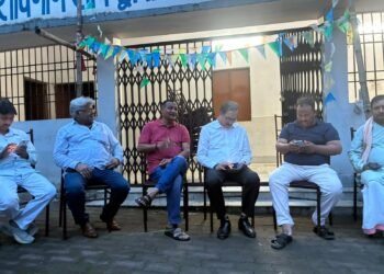 Jamshedpur brahman yuva shakti : ब्राह्मण युवा शक्ति संघ चुनाव की तैयारी बैठक में जुटे चारों प्रत्याशी, चुनाव संचालन समिति ने दिए आवश्यक निर्देश Jamshedpur brahman yuva shakti : ब्राह्मण युवा शक्ति संघ चुनाव की तैयारी बैठक में जुटे चारों प्रत्याशी, चुनाव संचालन समिति ने दिए आवश्यक निर्देश