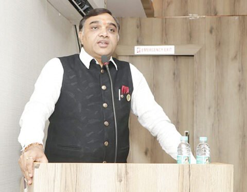 FJCCI- जमशेदपुर में बढ़ती आपराधिक घटनाओं से व्यापारी वर्ग चिंतित, विजय आनंद मूनका ने मुख्यमंत्री से मांगी मजबूत सुरक्षा व्यवस्था,बैंक डकैती, चोरी, छिनतई, मारपीट और गोलीबारी जैसी घटनाओं पर जताई चिंता, त्योहार एवं शादी के सीजन को देखते हुए बाजारों में अतिरिक्त पुलिस गश्त और सुरक्षा व्यवस्था की मांग