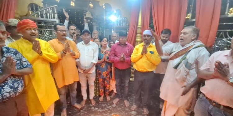 jamshedpur sonari bjp : सोनारी भाजपा ने प्रधानमंत्री का भव्य जन्मदिन मनाया, जलाये 200 दीये