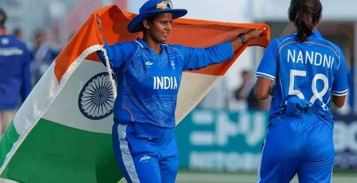 Asian Games 2026: एशियन गेम्स-2026 में भारत को पहला गोल्ड, भारतीय वीमेंस क्रिकेट टीम ने श्रीलंका को हराकर दूसरी बार सोना जीता Asian Games 2026: एशियन गेम्स-2026 में भारत को पहला गोल्ड, भारतीय वीमेंस क्रिकेट टीम ने श्रीलंका को हराकर दूसरी बार सोना जीता