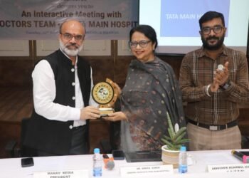 Singhbhum chamber – सिंहभूम चैम्बर में टीएमएच के वरीय चिकित्सकों के साथ संवाद कार्यक्रम आयोजित, टीएमएच ने दिया चिकित्सा सुविधाओं में विस्तार का आश्वासन, उच्चस्तरीय इलाज स्थानीय स्तर पर उपलब्ध कराने पर जोर Singhbhum chamber – सिंहभूम चैम्बर में टीएमएच के वरीय चिकित्सकों के साथ संवाद कार्यक्रम आयोजित, टीएमएच ने दिया चिकित्सा सुविधाओं में विस्तार का आश्वासन, उच्चस्तरीय इलाज स्थानीय स्तर पर उपलब्ध कराने पर जोर