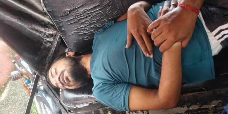 Jamshedpur suicide – बर्मामाइंस में युवक ने फांसी लगाकर दी जान, तफ्तीश में जुटी पुलिस Jamshedpur suicide – बर्मामाइंस में युवक ने फांसी लगाकर दी जान, तफ्तीश में जुटी पुलिस