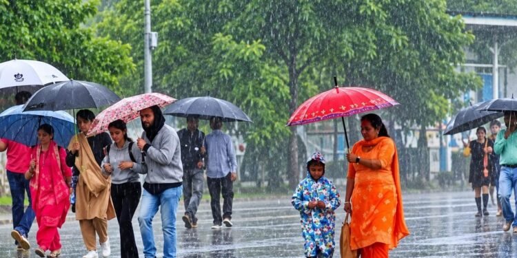 Jharkhand weather alert – झारखंड में बारिश का दौर जारी, रुक-रुक कर दिनभर होगी बारिश, गुरुवार को भी झमाझम बारिश का अलर्ट, इस दिन तक सक्रिय रहेगा सिस्टम Jharkhand weather alert – झारखंड में बारिश का दौर जारी, रुक-रुक कर दिनभर होगी बारिश, गुरुवार को भी झमाझम बारिश का अलर्ट, इस दिन तक सक्रिय रहेगा सिस्टम