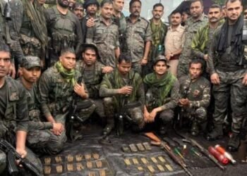 Jamshedpur rural search operation – एमजीएम थाना क्षेत्र व चाकुलिया जंगल में चला सर्च अभियान, भारी मात्रा में हथियार व गोला-बारूद बरामद Jamshedpur rural search operation – एमजीएम थाना क्षेत्र व चाकुलिया जंगल में चला सर्च अभियान, भारी मात्रा में हथियार व गोला-बारूद बरामद