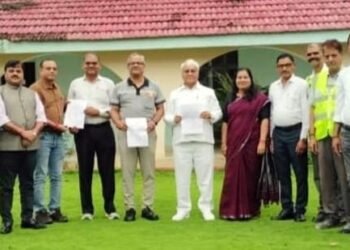 Nuvoco vistas corp chattisgadh bonus : नुवोको विस्तास कॉर्प लिमिटेड के छत्तीसगढ़ सोनाडीह सीमेंट प्लांट में भी मिलेगा 20 फीसदी बोनस, राकेश्वर पांडेय की अध्यक्षता में हुआ बोनस समझौता Nuvoco vistas corp chattisgadh bonus : नुवोको विस्तास कॉर्प लिमिटेड के छत्तीसगढ़ सोनाडीह सीमेंट प्लांट में भी मिलेगा 20 फीसदी बोनस, राकेश्वर पांडेय की अध्यक्षता में हुआ बोनस समझौता