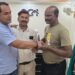 Jamshedpur helping hand – जमशेदपुर के समाजसेवी बाबू वीरेंद्र सिंह ने दिखाई इंसानियत, टीएमएच में चल रहे नवजात बच्चे के इलाज में की मदद