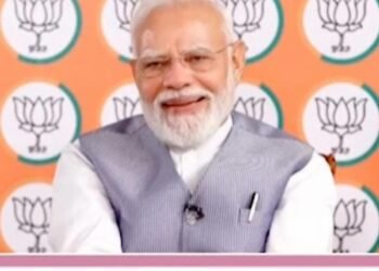 Jharkhand bjp proud : पीएम नरेंद्र मोदी ने किया झारखंड भाजयुमो की 17 सदस्यीय टीम में शामिल जमशेदपुर के युवा कार्यकर्ता प्रदीप मुखर्जी से ‘जोहार’ कहकर जाना सेवा कार्यों का अनुभव, video