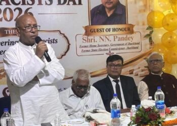 Jamshedpur mla saryu roy : इंडियन फार्मेसी एक्ट-1948 के आधार पर स्पष्ट नियम बनाने की सरकार को नसीहत, सरयू राय ने कहा – नियमावली नहीं, इसलिए बेलगाम है झारखंड का फार्मेसी सेक्टर