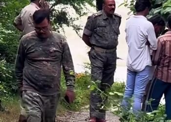 Jamshedpur border area body found – कपाली नदी घाट में मिला अज्ञात वृद्धा का शव, इलाके में सनसनी Jamshedpur border area body found – कपाली नदी घाट में मिला अज्ञात वृद्धा का शव, इलाके में सनसनी