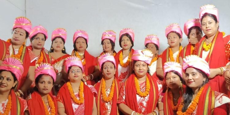 Jamshedpur suvarna vanik samaj : सुवर्ण वणिक समाज के सोनारी शाखा अध्यक्ष बने राजू दास, महिला कमेटी की अध्यक्ष मिठू चंद्र बनी, नयी कमेटियां गठित