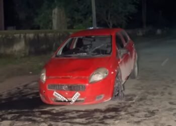 Jamshedpur police chase car : सीतारामडेरा में पुलिस चेकिंग को देखकर भाग रही कार का पुलिस ने किया पीछा, कई लोगों को किया घायल, फिर क्या हुआ, जाने Jamshedpur police chase car : सीतारामडेरा में पुलिस चेकिंग को देखकर भाग रही कार का पुलिस ने किया पीछा, कई लोगों को किया घायल, फिर क्या हुआ, जाने