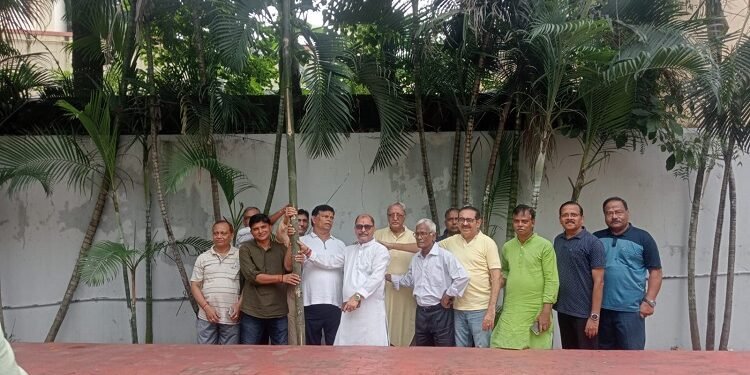 Jamshedpur sonari vijaya golden town durgapuja : सोनारी विजया गोल्डन टाउन में दुर्गापूजा के लिए विधि विधान से हुआ भूमि पूजन, इस वर्ष भी हर्षोल्लास के साथ आयोजित होगी दुर्गापूजा