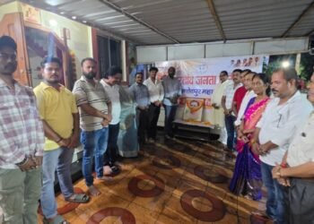 jamshedpur bjp kadma : कदमा में गूंजा पंडित दीनदयाल उपाध्याय का राष्ट्रसेवा संदेश, उपेंद्र गिरि की अध्यक्षता में मनाई गई जयंती jamshedpur bjp kadma : कदमा में गूंजा पंडित दीनदयाल उपाध्याय का राष्ट्रसेवा संदेश, उपेंद्र गिरि की अध्यक्षता में मनाई गई जयंती