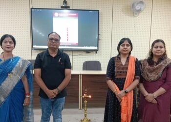 Jamshedpur women’s university : जमशेदपुर वीमेंस यूनिवर्सिटी में एनईपी 2020 के तहत कौशल विकास पर सेमिनार आयोजित, महिलाओं के कौशल विकास व शिक्षा को उद्योग की जरूरतों से जोड़ने पर रहा विशेष जोर