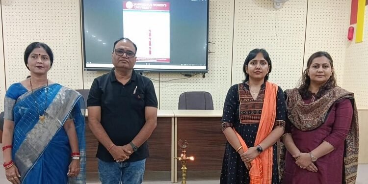 Jamshedpur women’s university : जमशेदपुर वीमेंस यूनिवर्सिटी में एनईपी 2020 के तहत कौशल विकास पर सेमिनार आयोजित, महिलाओं के कौशल विकास व शिक्षा को उद्योग की जरूरतों से जोड़ने पर रहा विशेष जोर