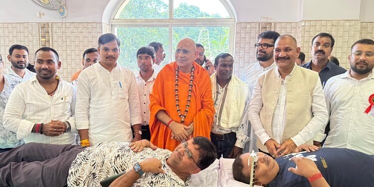 Jamshedpur koshish ek muskan blood donation : कोशिश एक मुस्कान संस्था के रक्तदान शिविर में 1203 यूनिट रक्तदान, शिविर में विधायक सरयू राय, मंगल कालिंदी सहित अनेक नेता हुए शामिल