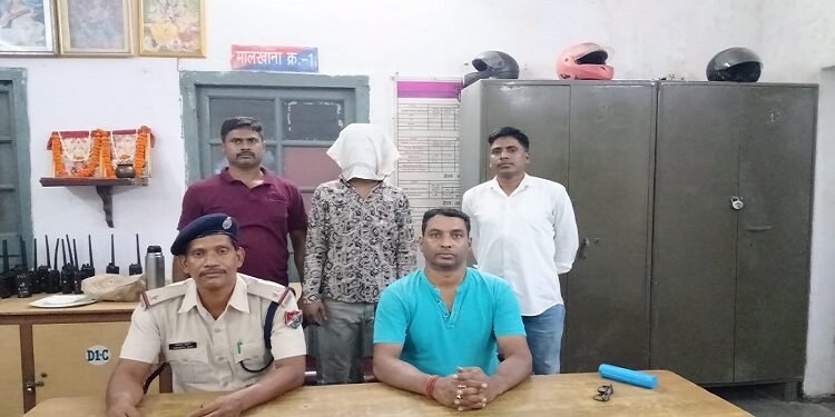 tatanagar rpf success : टाटानगर आरपीएफ ने चोरी के मोबाइल के साथ एक युवक को पकड़ा, मानगो का है युवक