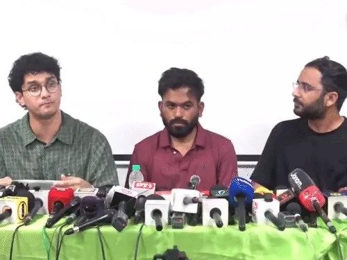 CJP Ultimatum- सीजेपी ने मुख्य चुनाव आयुक्त से 48 घंटे में मांगा इस्तीफा, नहीं देने पर देश भर में होगा आंदोलन CJP Ultimatum- सीजेपी ने मुख्य चुनाव आयुक्त से 48 घंटे में मांगा इस्तीफा, नहीं देने पर देश भर में होगा आंदोलन