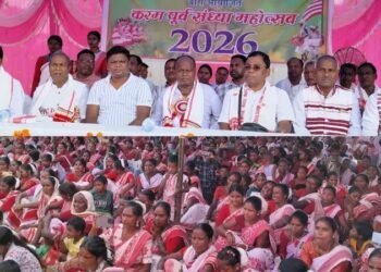 west singhbhum manoharpur karam parv: आनंदपुर में करम महोत्सव का आयोजन, विधायक जगत माझी हुए शामिल, कहा- करम पर्व संस्कृति, एकता और सामाजिक पहचान का प्रतीक west singhbhum manoharpur karam parv: आनंदपुर में करम महोत्सव का आयोजन, विधायक जगत माझी हुए शामिल, कहा- करम पर्व संस्कृति, एकता और सामाजिक पहचान का प्रतीक