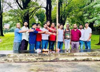 Jamshedpur bhumi pujan : लेक टाउन हुडको दुर्गा पूजा पंडाल निर्माण के लिए हुआ भूमि पूजन, इस बार बनेगा भव्य पंडाल Jamshedpur bhumi pujan : लेक टाउन हुडको दुर्गा पूजा पंडाल निर्माण के लिए हुआ भूमि पूजन, इस बार बनेगा भव्य पंडाल