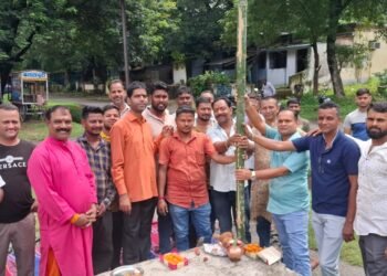 jamshedpur durga puja : टेल्को रोड नंबर 26 में दुर्गा पूजा पंडाल का भूमि पूजन, प्रकृति-जंगल थीम पर बनेगा पंडाल, दिखेगी झारखंड की संस्कृति की झलक jamshedpur durga puja : टेल्को रोड नंबर 26 में दुर्गा पूजा पंडाल का भूमि पूजन, प्रकृति-जंगल थीम पर बनेगा पंडाल, दिखेगी झारखंड की संस्कृति की झलक