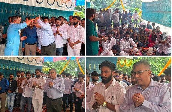 Tata steel meramandali : टाटा स्टील मेरामण्डली वर्कर्स यूनियन ने पहली बार मनाया विश्वकर्मा पूजा, दिखा कर्मचारियों में जोश Tata steel meramandali : टाटा स्टील मेरामण्डली वर्कर्स यूनियन ने पहली बार मनाया विश्वकर्मा पूजा, दिखा कर्मचारियों में जोश