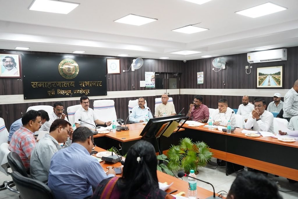 jamshedpur mla saryu roy proposal : पूर्वी सिंहभूम जिला पर्यटन संवर्धन परिषद की बैठक में विधायक सरयू राय का प्रस्ताव, गोपाल मैदान के आयोजनों के लिए मरीन ड्राइव के पास बने वैकल्पिक मैदान