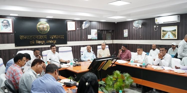 jamshedpur mla saryu roy proposal : पूर्वी सिंहभूम जिला पर्यटन संवर्धन परिषद की बैठक में विधायक सरयू राय का प्रस्ताव, गोपाल मैदान के आयोजनों के लिए मरीन ड्राइव के पास बने वैकल्पिक मैदान