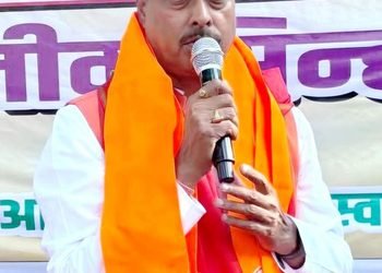 Jamshedpur bjp attack on Congress : बजरंगबली का वेश वाले युवक को पैर छूने के मामले में कांग्रेस का भाजपा पर पलटवार, भाजपा जिला अध्यक्ष बोले… Jamshedpur bjp attack on Congress : बजरंगबली का वेश वाले युवक को पैर छूने के मामले में कांग्रेस का भाजपा पर पलटवार, भाजपा जिला अध्यक्ष बोले…