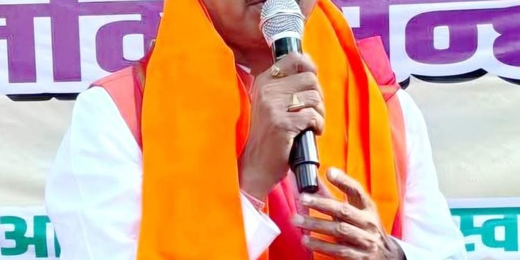 Jamshedpur bjp attack on Congress : बजरंगबली का वेश वाले युवक को पैर छूने के मामले में कांग्रेस का भाजपा पर पलटवार, भाजपा जिला अध्यक्ष बोले…