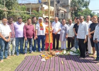 Jamshedpur kalipuja pandal bhumi pujan : गोलमुरी जॉगर्स पार्क में श्री श्री काली पूजा पंडाल निर्माण के लिए हुआ भूमि पूजन, नवयुवक चेतना मंच श्री श्री कालीपूजा समिति करेगी आयोजन,  इस बार गिटार के रूप में बनेगा भव्य पूजा पंडाल