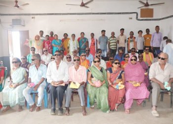 jamshedpur red cross society- बागबेड़ा राम मनोहर नेत्रालय में रौशनी के उपहार के साथ 31नेत्र रोगियों को दी गयी विदाई, रेड क्रॉस का 830वां नेत्र जांच शिविर 10 से jamshedpur red cross society- बागबेड़ा राम मनोहर नेत्रालय में रौशनी के उपहार के साथ 31नेत्र रोगियों को दी गयी विदाई, रेड क्रॉस का 830वां नेत्र जांच शिविर 10 से