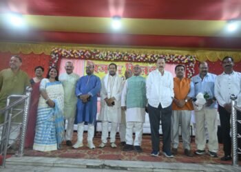 jamshedpur vijaya milan-अनुग्रह नारायण सिंह शिक्षण एवं सेवा संस्थान बागबेड़ा में धूमधाम से मनाया गया विजया मिलन समारोह jamshedpur vijaya milan-अनुग्रह नारायण सिंह शिक्षण एवं सेवा संस्थान बागबेड़ा में धूमधाम से मनाया गया विजया मिलन समारोह