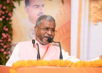 jharkhand bjp working committee meeting-कार्यसमिति बैठक के दूसरे दिन भाजपा का राजनीतिक प्रस्ताव-02 सर्वसम्मति से पारित, अबुआ सरकार से ठगुआ सरकार तक,बाबूलाल मरांडी ने राजनीतिक प्रस्ताव में हेमंत सरकार को घेरा, आदिवासी अस्मिता से लेकर भ्रष्टाचार, कुशासन तक उठाए सवाल,राष्ट्रीय अध्यक्ष नवीन से मिले मार्गदर्शन के बाद नई ऊर्जा व उत्साह से लबरेज दिखे कार्यकर्ता