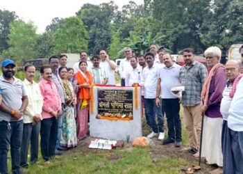 jamshedpur east mla purnima sahu development : जमशेदपुर पूर्वी विधानसभा के गोलमुरी क्षेत्र में विधायक पूर्णिमा साहू ने 36 लाख की विकास योजनाओं का किया उद्घाटन, आधारभूत सुविधाओं को मिलेगा बढ़ावा jamshedpur east mla purnima sahu development : जमशेदपुर पूर्वी विधानसभा के गोलमुरी क्षेत्र में विधायक पूर्णिमा साहू ने 36 लाख की विकास योजनाओं का किया उद्घाटन, आधारभूत सुविधाओं को मिलेगा बढ़ावा