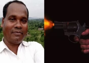 Khunti school principal attacked : खूंटी के आरसी मिशनरी स्कूल के प्रिंसिपल को स्कूल में ही मारी गोली, लहूलुहान फादर बेनेडिक्ट बारला स्कूल में बेहोश पड़े मिले, खूंटी में प्राथमिक उपचार के बाद बेहतर इलाज के लिए रांची रेफर Khunti school principal attacked : खूंटी के आरसी मिशनरी स्कूल के प्रिंसिपल को स्कूल में ही मारी गोली, लहूलुहान फादर बेनेडिक्ट बारला स्कूल में बेहोश पड़े मिले, खूंटी में प्राथमिक उपचार के बाद बेहतर इलाज के लिए रांची रेफर