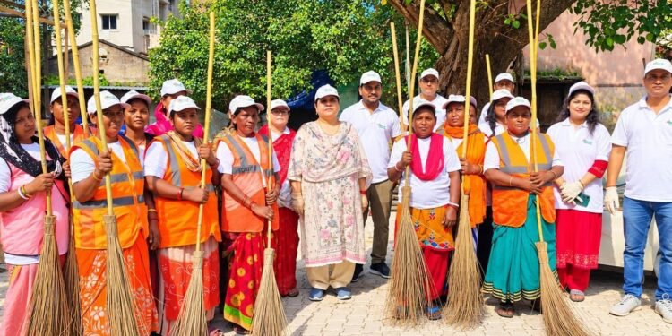 Jamshedpur jugsalai nagar parishad : जुगसलाई नगर परिषद की ओर से स्वच्छता ही सेवा-2026 अभियान, दिया गया साफ सफाई रहने का संदेश Jamshedpur jugsalai nagar parishad : जुगसलाई नगर परिषद की ओर से स्वच्छता ही सेवा-2026 अभियान, दिया गया साफ सफाई रहने का संदेश