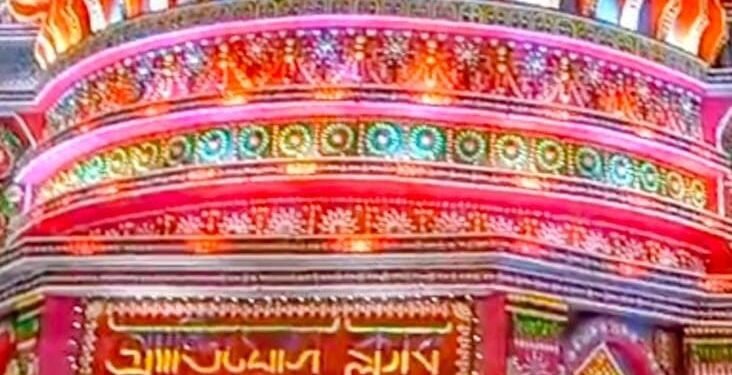 Jamshedpur durga puja pandal – टुइलाडुंगरी में प्लास्टिक की वस्तुओं से बनेगा आकर्षक पंडाल, 20 फीट की राजराजेश्वरी प्रतिमा होगी मुख्य आकर्षण Jamshedpur durga puja pandal – टुइलाडुंगरी में प्लास्टिक की वस्तुओं से बनेगा आकर्षक पंडाल, 20 फीट की राजराजेश्वरी प्रतिमा होगी मुख्य आकर्षण
